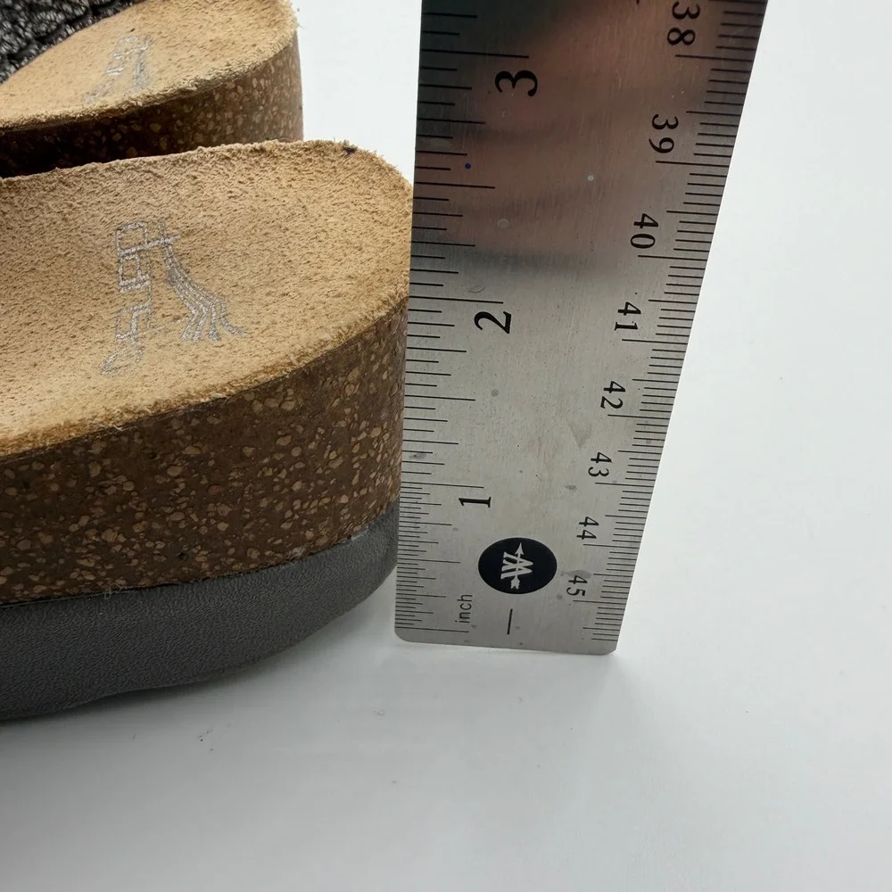 Dansko **teeny mark